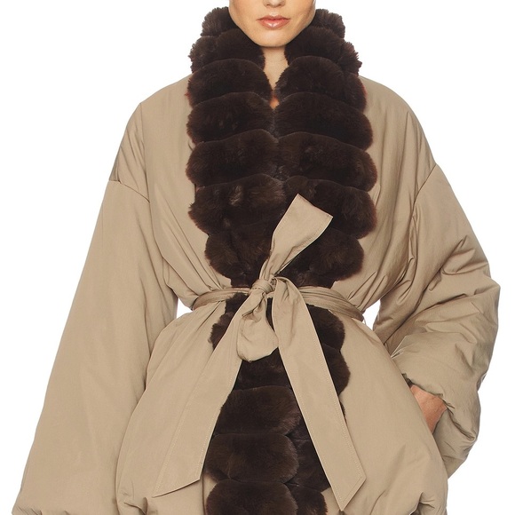 Helsa Bubble Puffer With Faux Fur in Tan & Cedar SZ S $449 - Picture 4 of 11